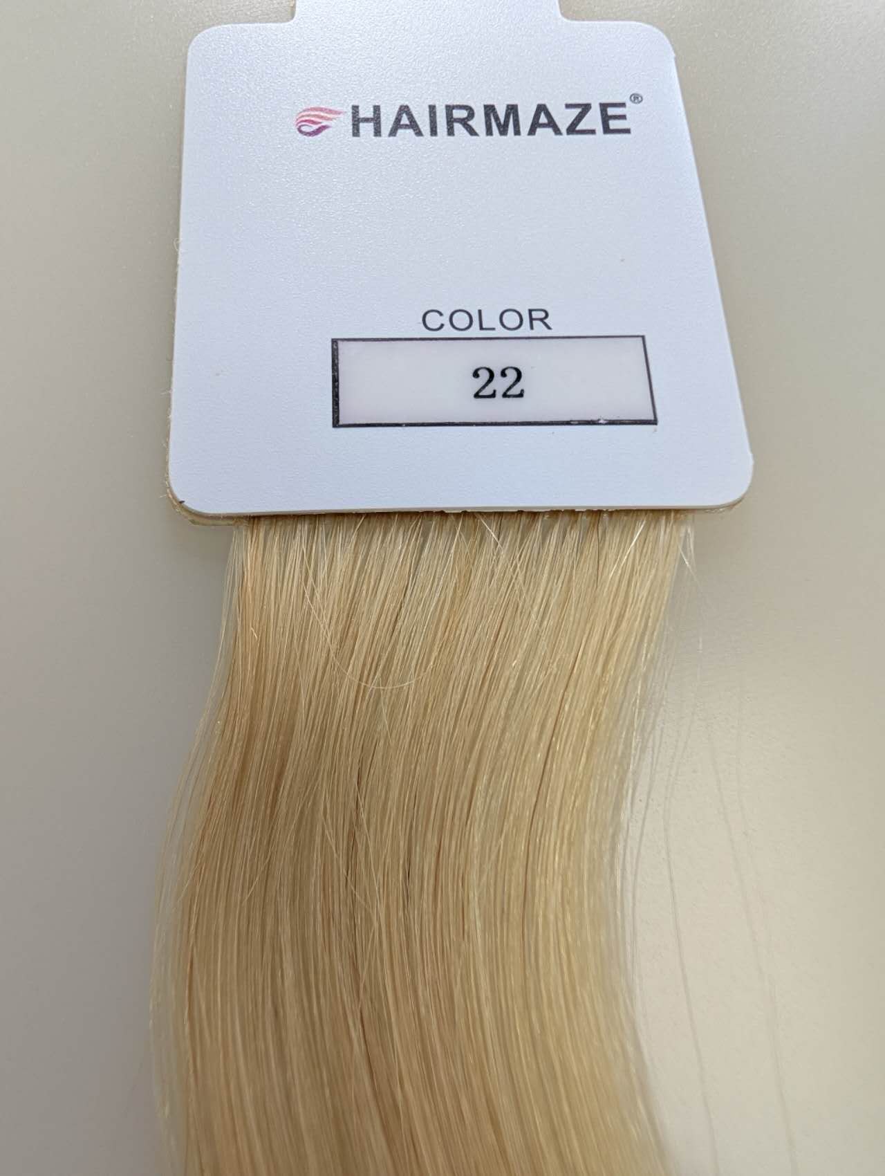 Tape hair 20-22" Remy 100% Human Hair  straight , 20 pcs each bag,