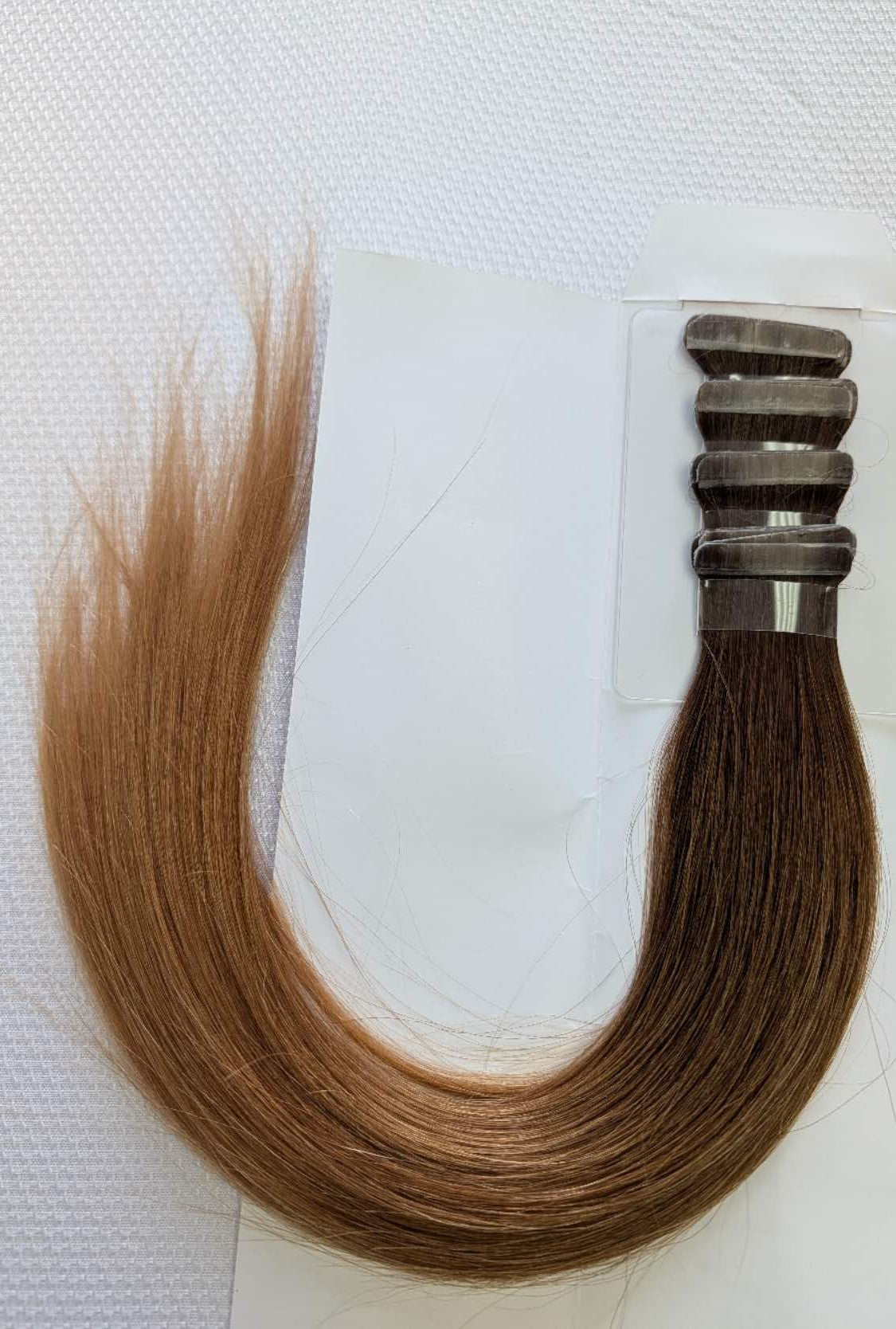 Tape hair 18-20" Remy 100% Human Hair  straight , 20 pcs each bag,