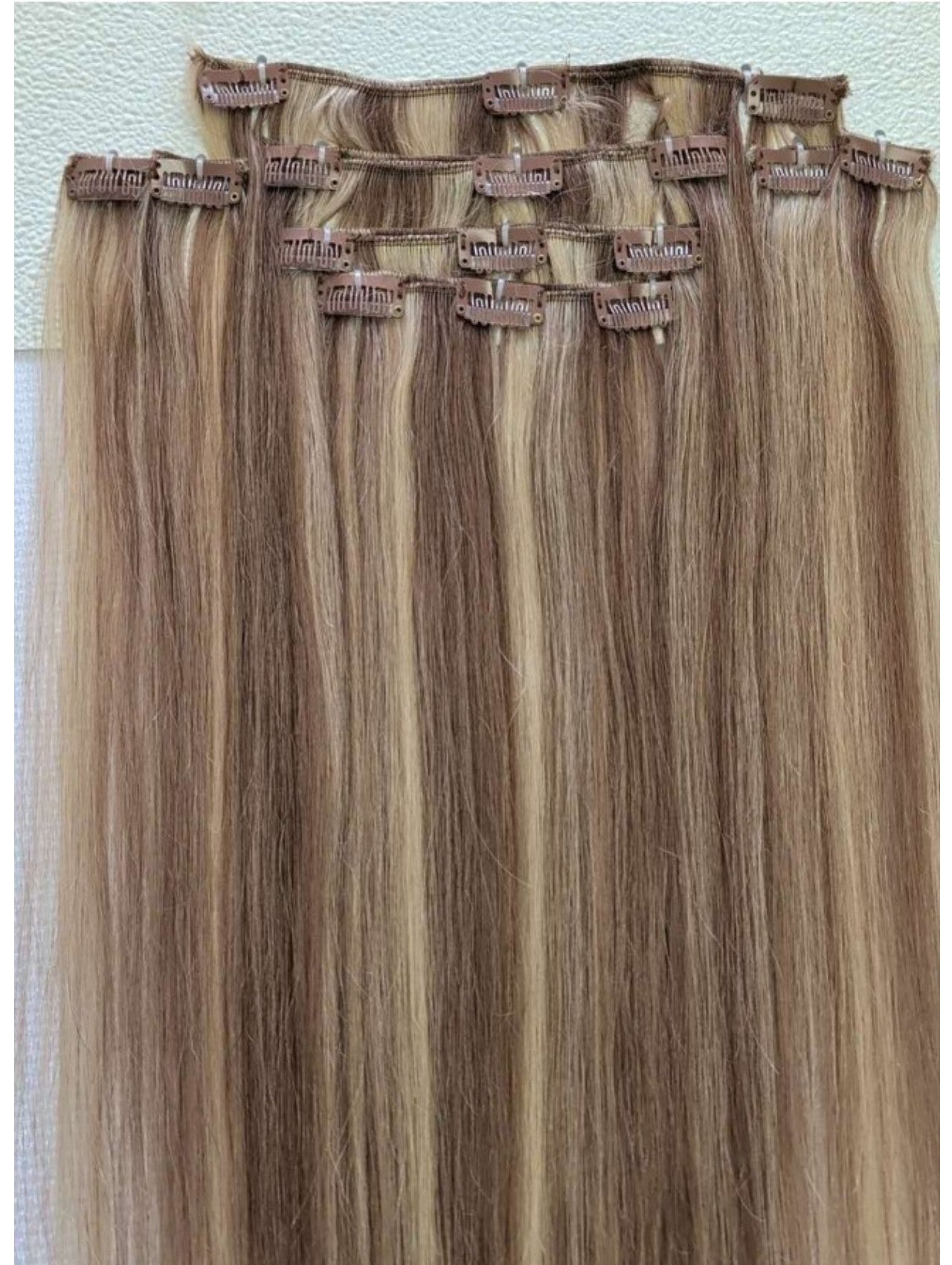 8 pcs Clip-On Extensions 22" Remy 100% Human Hair